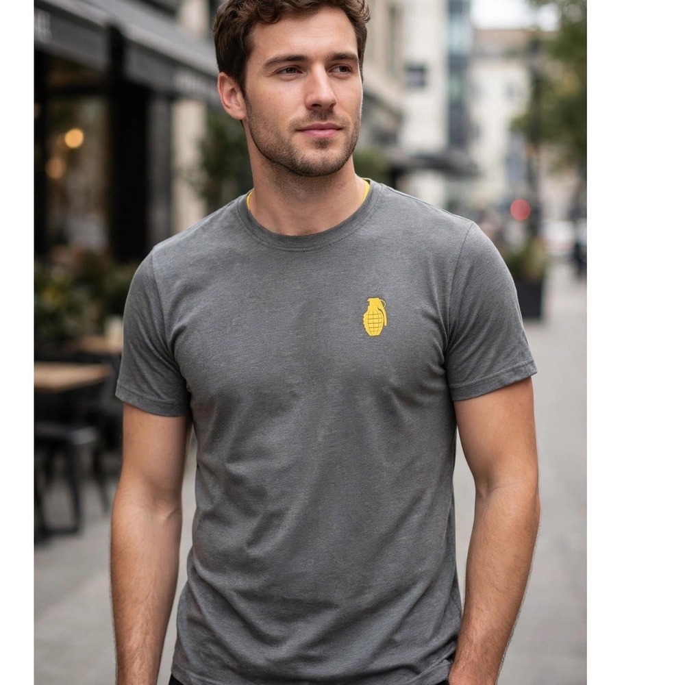 Grenade Wear Mens Raglan T-Shirt Medium Grey Yellow Rubber Logo Gym Training Tee